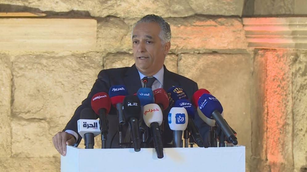 وزير السياحة: الأردن لم يغلق أجواءه وحدوده واستقبل الزوار رغم الحرب