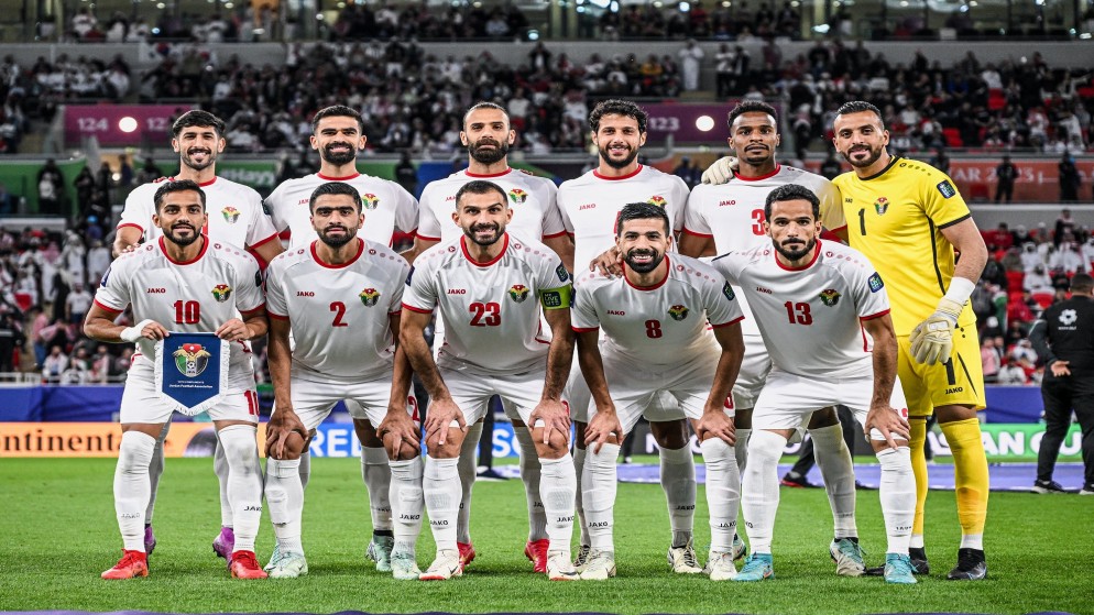 الملكة رانيا لـ النشامى : فريق بيرفع الرأس وإن شاء الله الكأس أردني