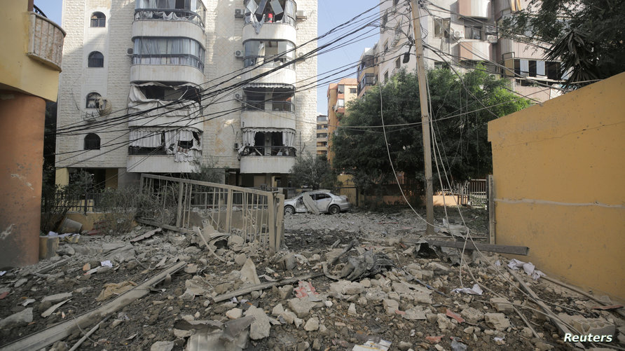 Rubble of damaged buildings lies at the site of Israeli strikes on Beirut’s southern suburbs, Lebanon September 28, 2024. REUTERS/Ali Alloush