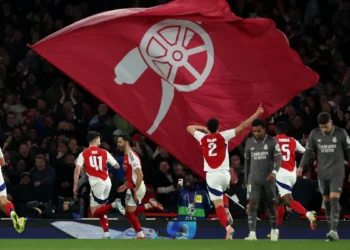 بثلاثية نظيفة.. أرسنال يصعّب مهمة ريال مدريد في أبطال أوروبا