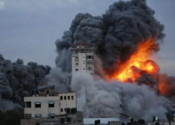 استشهاد 28 فلسطينيا في قصف إسرائيلي على القطاع