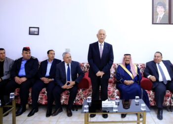 مندوبا عن جلالة الملك وولي العهد العيسوي يعزي الخوالدة