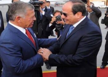 الملك يشارك في قمة ثلاثية بمصر غدا مع الرئيسين المصري والفرنسي