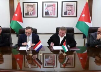 31 مليون يورو منحة هولندية للأردن لمشروع الناقل الوطني للمياه