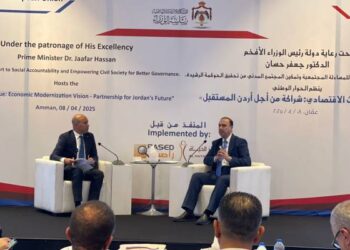 المومني: الإضراب عن العمل لا يمكن أن يكون مفيدا لأهالي قطاع غزة