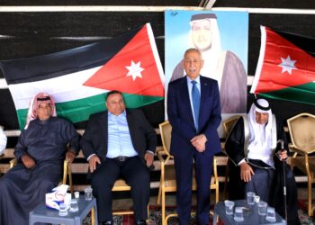 مندوبا عن الملك وولي العهد…العيسوي يعزي عشائر العيسى