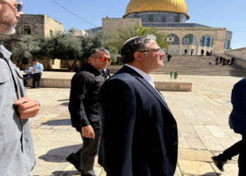 بن غفير يقتحم المسجد الأقصى بحماية شرطة الاحتلال الإسرائيلي
