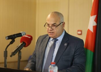 وزير العمل: ملتزمون بحماية العنصر البشري وتعزيز بيئة عمل آمنة