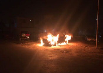 احتراق مركبة في منطقة حنينا بإربد والأمن يحقق