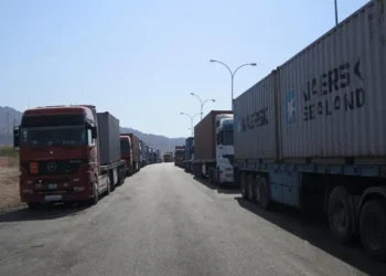 الجمارك: تأهيل ساحة جديدة للشاحنات العام المقبل