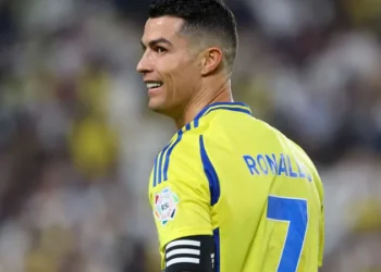 جماهير ريال مدريد تُطالب بعودة رونالدو والنادي يرد بحسم
