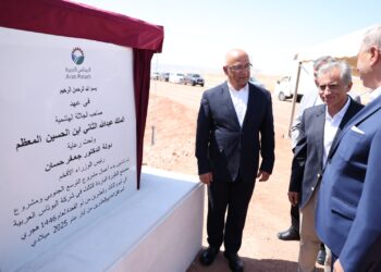رئيس الوزراء يدشن مشروع التوسع الجنوبي لشركة البوتاس العربية