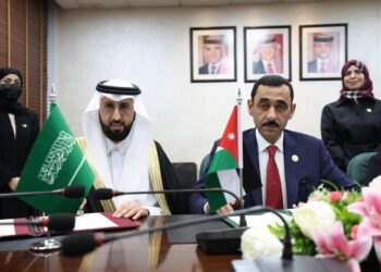 الأردن والسعودية يوقعان مذكرة تفاهم في مجالي الغذاء والدواء