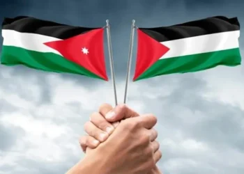 بحث تعزيز التعاون الصناعي والتجاري بين الأردن وفلسطين