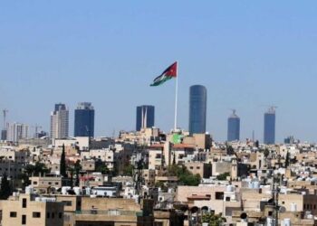 وكالة فيتش تبقي تصنيف الأردن الائتماني طويل الأجل عند “BB-“