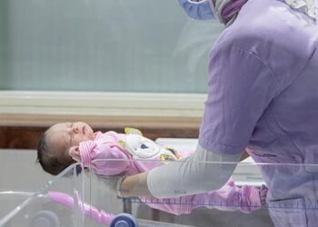 الضمان تبدأ صرف دعم رعاية المواليد للأمهات نهاية أيار