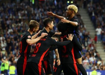 برشلونة يحسم لقب الدوري الإسباني للمرة 28 في تاريخه