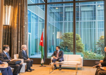ولي العهد يبحث توسيع التعاون في المجالات الاقتصادية والتنموية مع جايكا