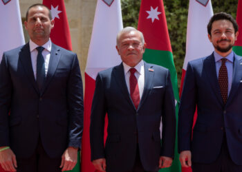 الملك ورئيس وزراء مالطا يبحثان العلاقات الثنائية بين البلدين والمستجدات في الإقليم