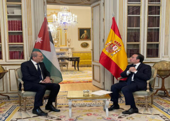 وزير الخارجية يشارك في اجتماع دولي لحل الدولتين في مدريد