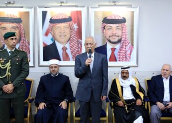 مندوبا عن الملك وولي العهد…العيسوي يعزي عشائر الشراري والعمرو والحباشنة