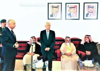 مندوبا عن الملك وولي العهد…العيسوي يعزي عشائر الحنيطي