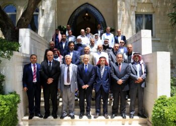 رئيس الديوان الملكي يلتقي فعاليات مجتمعية وثقافية وأكاديمية