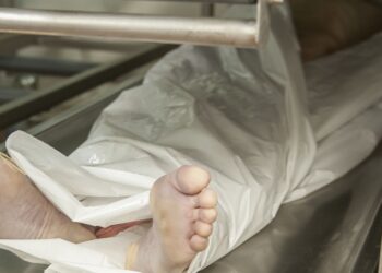 حدث ينهي حياته في إحدى ضواحي عمّان بواسطة قطعة قماش