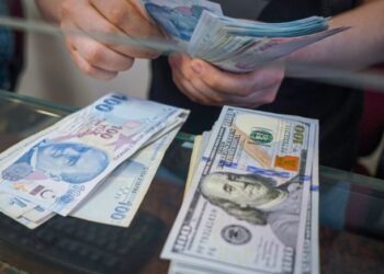 توقع ارتفاع الطلب على العملات التركية والسورية والمصرية قبل عيد الأضحى