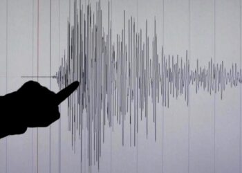 زلزال بقوة 5.3 درجات على مقياس ريختر يضرب شمال اليونان