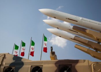 كم يكلف إسرائيل اعتراض كل دفعة من صواريخ إيران؟