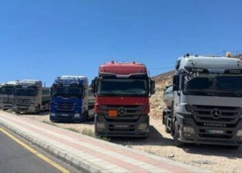 البترا.. وقفة احتجاجية لأصحاب صهاريج المياه لعدم توفر آبار مرخصة