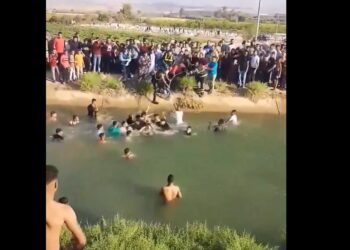 شاب عشريني يفقد حياته غرقًا في قناة الملك عبدالله