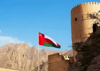 سلطنة عُمان أول دولة خليجية تفرض ضريبة الدخل