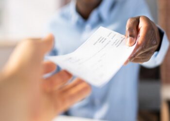 3 % نسبة الشيكات المرتجعة من المتداولة الشهر الماضي