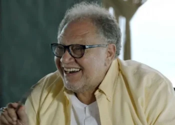 يحيى الفخراني يكشف كيف كرّمته ديزني وتفاصيل الملك لير