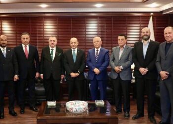 الحاج توفيق يدعو لمرحلة جديدة لعلاقات الاردن والعراق الاقتصادية