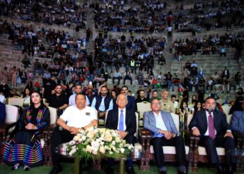 برعاية العيسوي وبحضور حاشد..”ابشر سيدنا” تقيم مهرجانًا وطنيًا بمناسبة احتفالات المملكة بالأعياد الوطنية