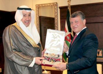 الشيخ فيصل الحمود يشيد بذكرى الثورة العربية الكبرى ويوم الجيش “مناسبة راسخة في وجدان الأمة”