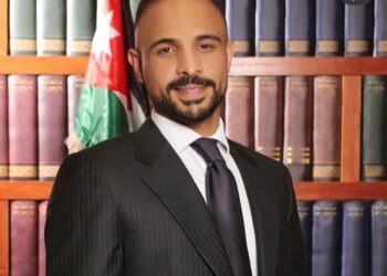 الدكتور المهندس يزيد النعيمات مبارك الدكتوراه