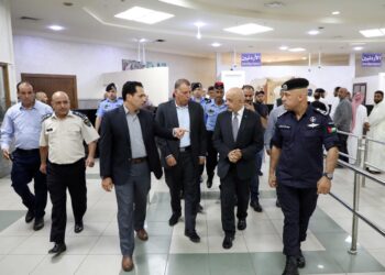 الحاج توفيق يشيد بتجاوب “الداخلية” مع مطالب القطاع التجاري بين الأردن وسوريا