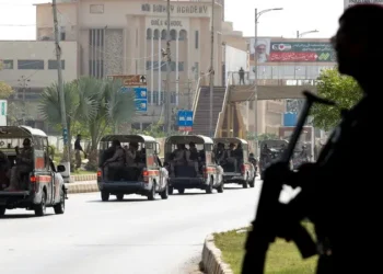 هزة أرضية تزلزل أركان سجن باكستاني وتمهد لأكبر عملية هروب في تاريخ البلاد