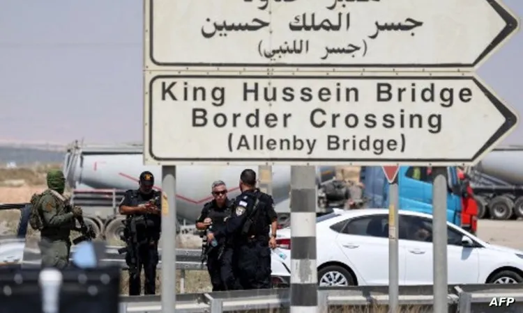 إدارة الجسور: إغلاق جسر الملك حسين من الجانب الآخر