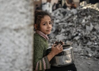 مسؤول إسرائيلي: نناقش إنزالا جويا للمساعدات مع دول إقليمية