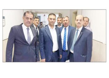 نواب يطلعون على واقع الخدمات في مستشفى الزرقاء الحكومي