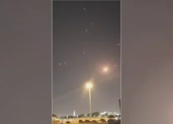 قطر تعلن إجراءات لتعويض المتضررين من اعتراض الصواريخ الإيرانية