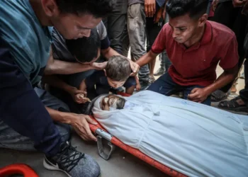 شهداء ومفقودون تحت الأنقاض في قصف إسرائيلي على غزة