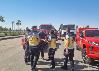 عودة فرق الإطفاء الأردنية بعد مشاركتها بإخماد حرائق الساحل السوري