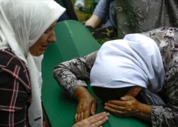 شهادات بوسنية: مجزرة سربرنيتسا تتكرر بعد 30 عاما في غزة