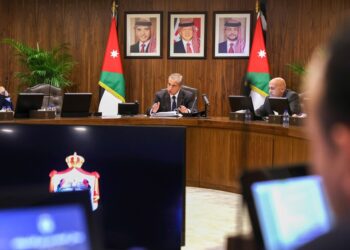 مجلس الوزراء يقرر حلّ المجالس البلدية والمحافظات وأمانة عمّان